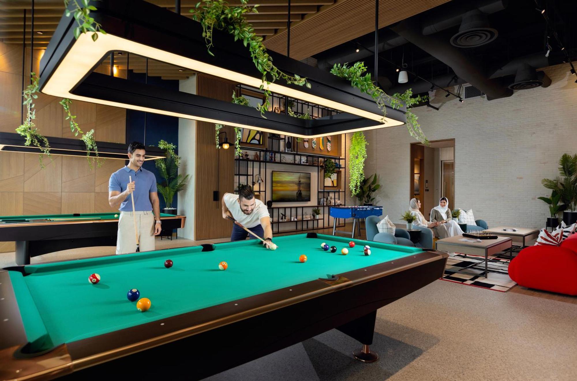 Onyx Rotana 호텔 마나마 외부 사진 The Billiard Room