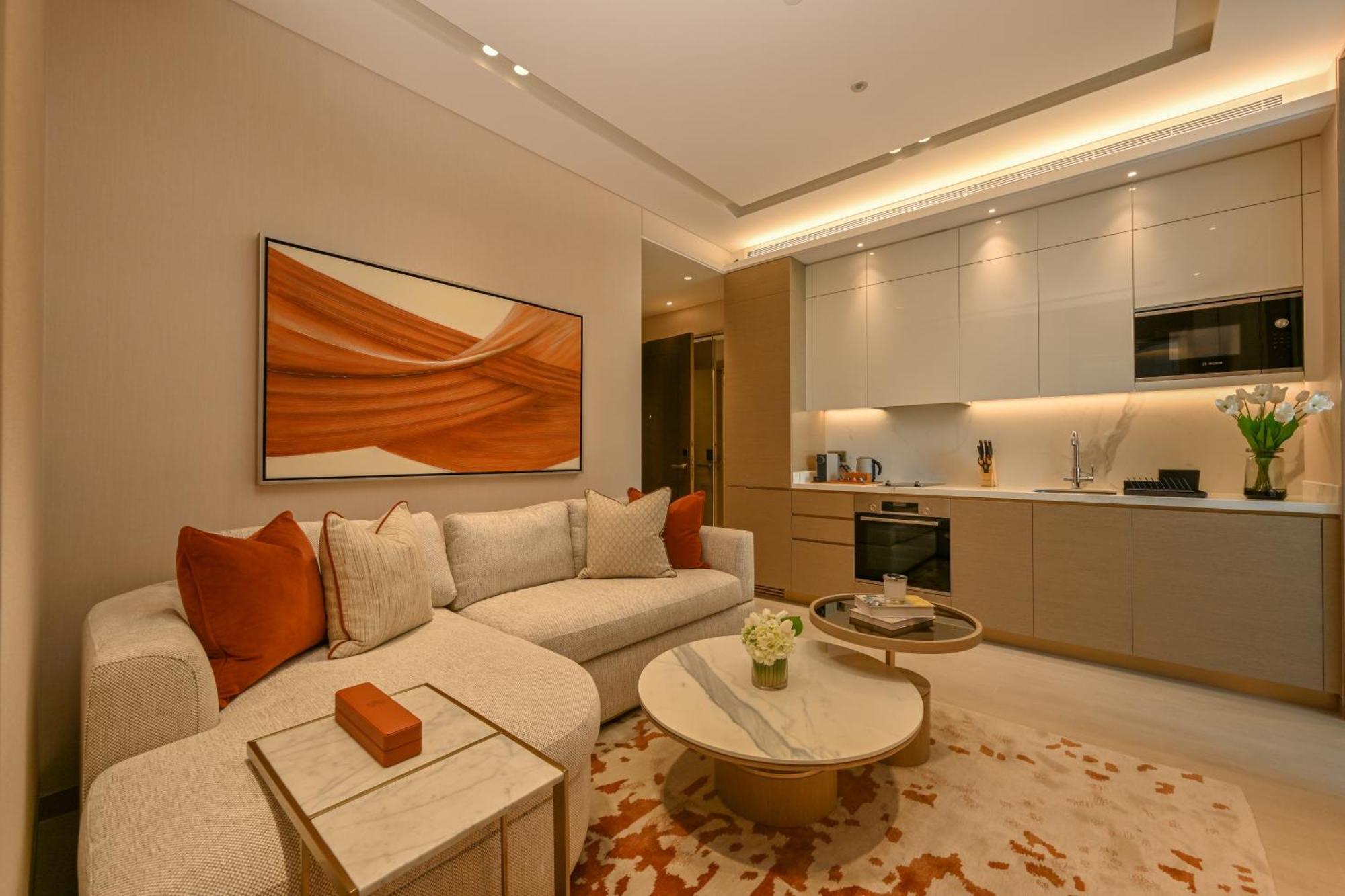 Onyx Rotana 호텔 마나마 외부 사진 A living room in a 1-bedroom apartment